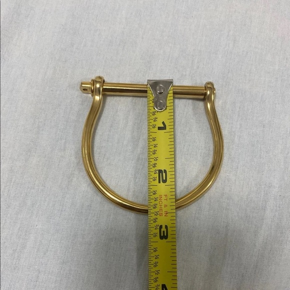 ❌ SOLD ❌ Gold Cuff - Picture 6 of 7